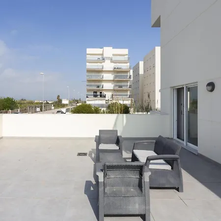 Apartment At Albornes I *