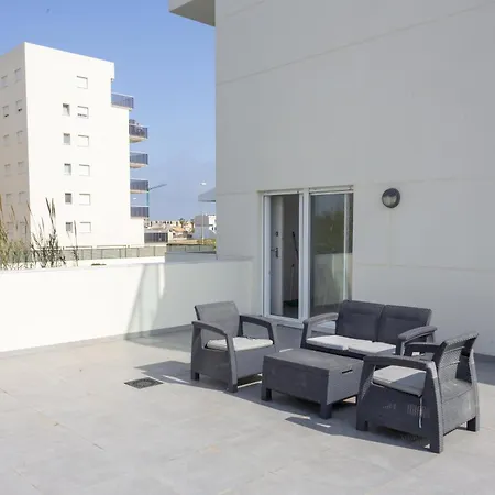 At Albornes I Apartment Oliva